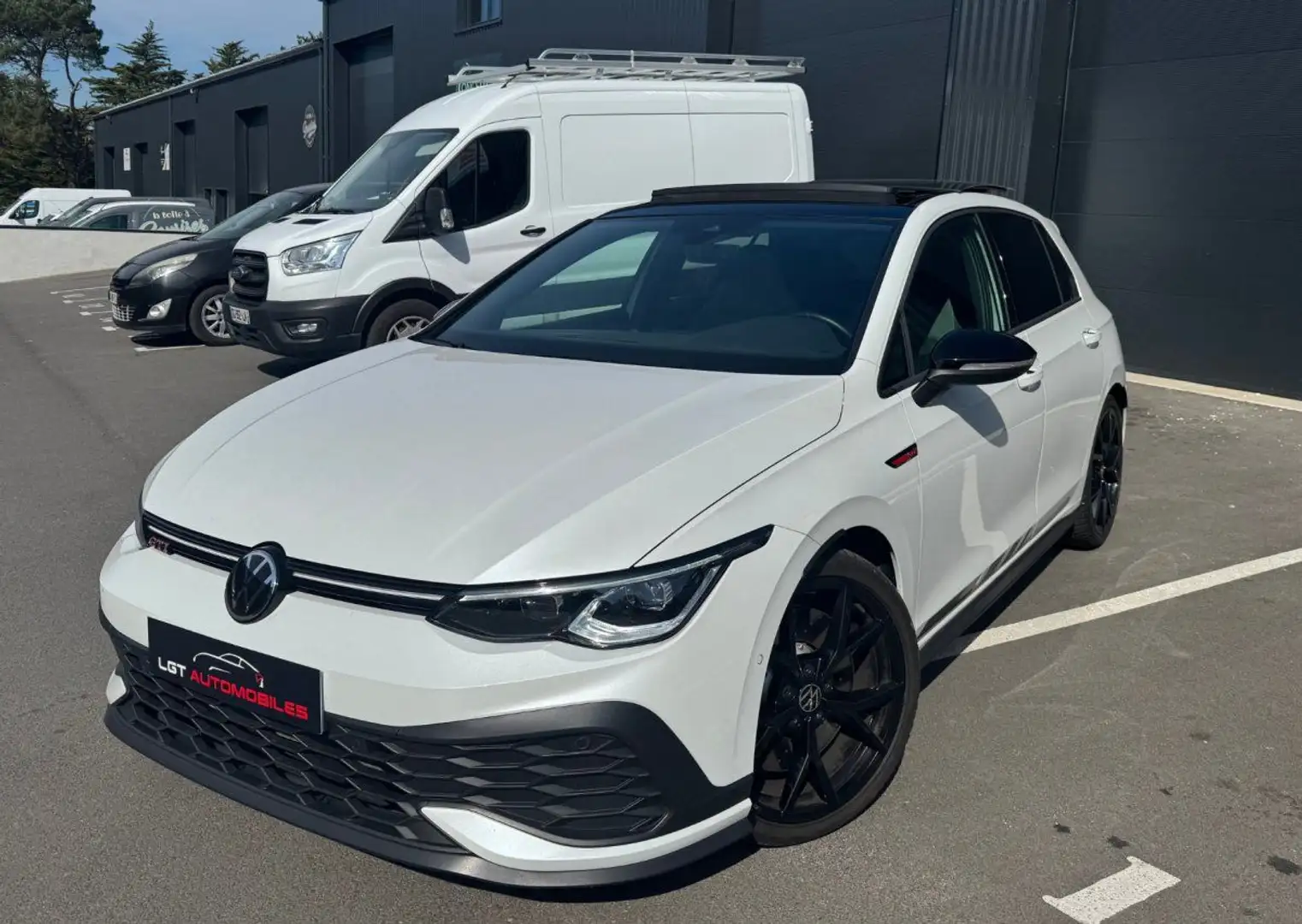 Volkswagen Golf VIII 2.0 TSI 300ch GTI Clubsport 45 DSG7 Blanc - 2