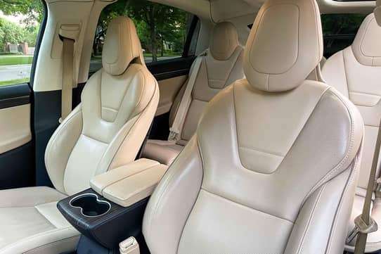 2016 Tesla Model X X 90D alt 2
