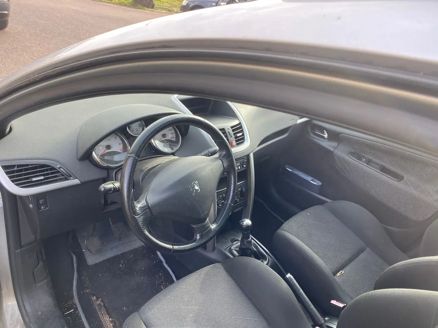 Peugeot 207 Sport City-Paket Grau - 2