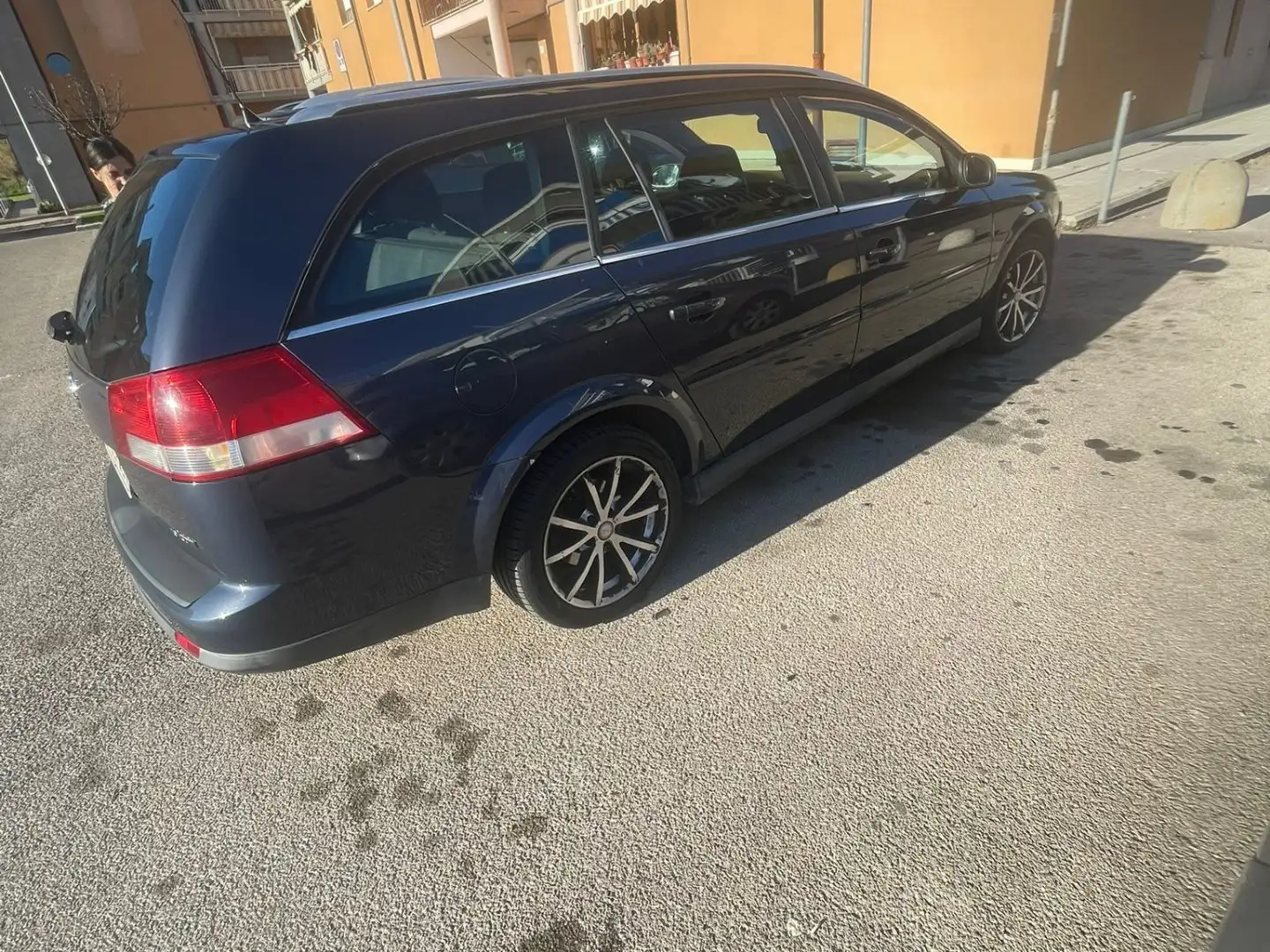 Opel Vectra 4p 1.9 cdti Comfort 120cv Blu/Azzurro - 2