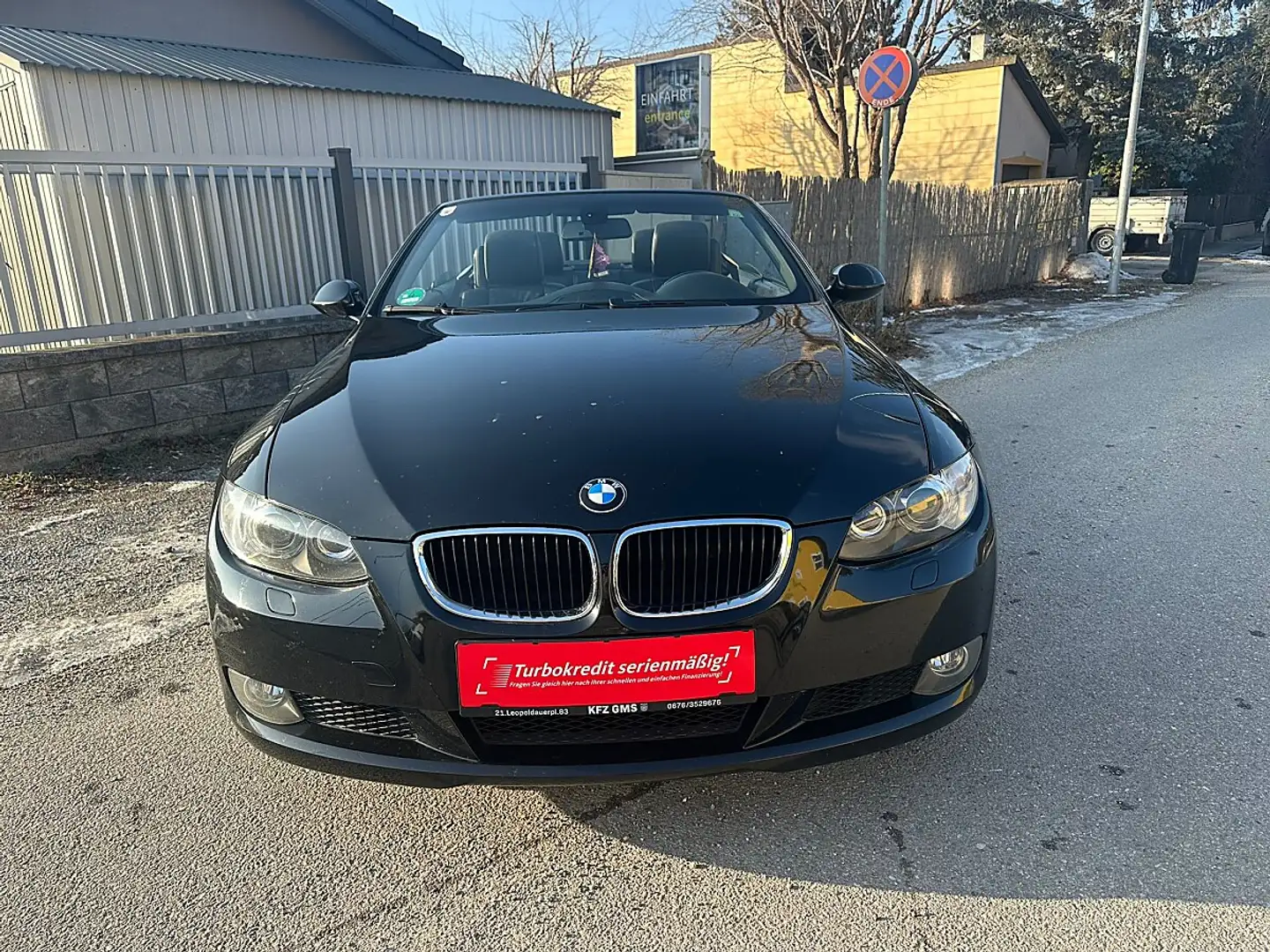 BMW 320 i Cabrio Österreich-Paket Schwarz - 2
