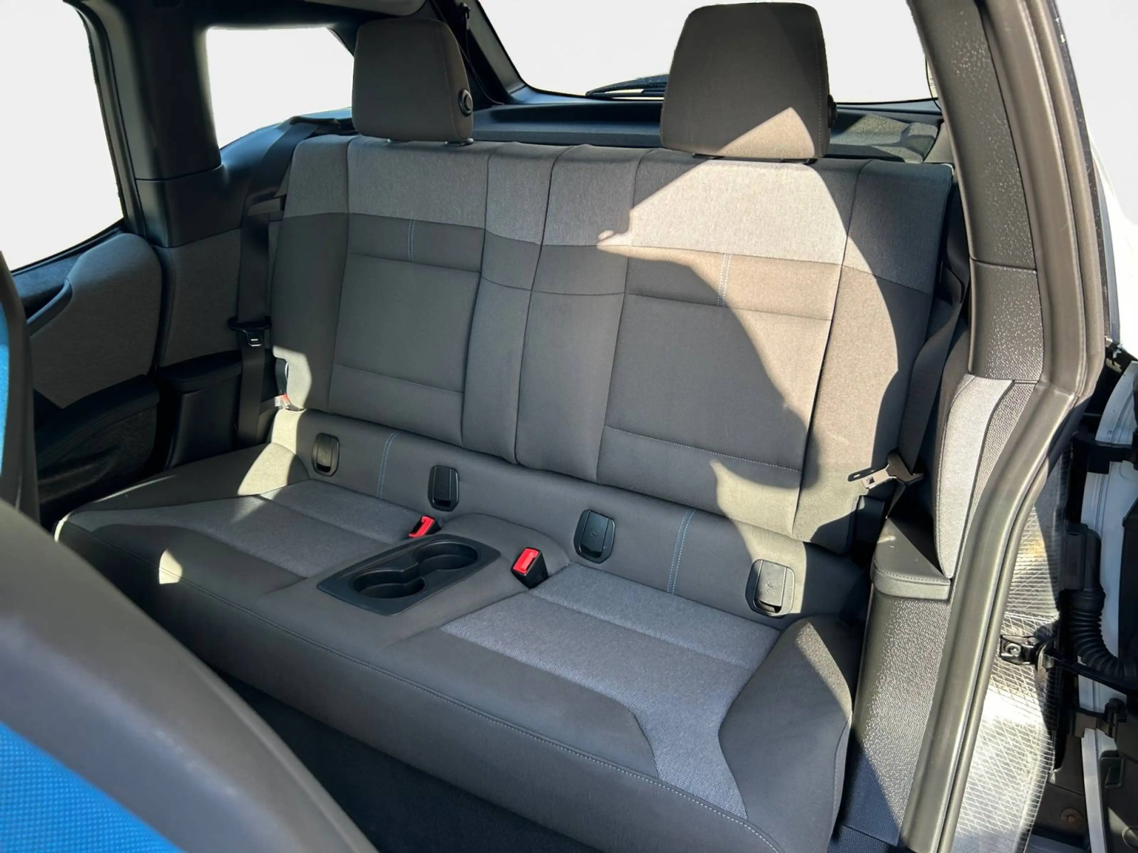 BMW i3 Basis — photo 14