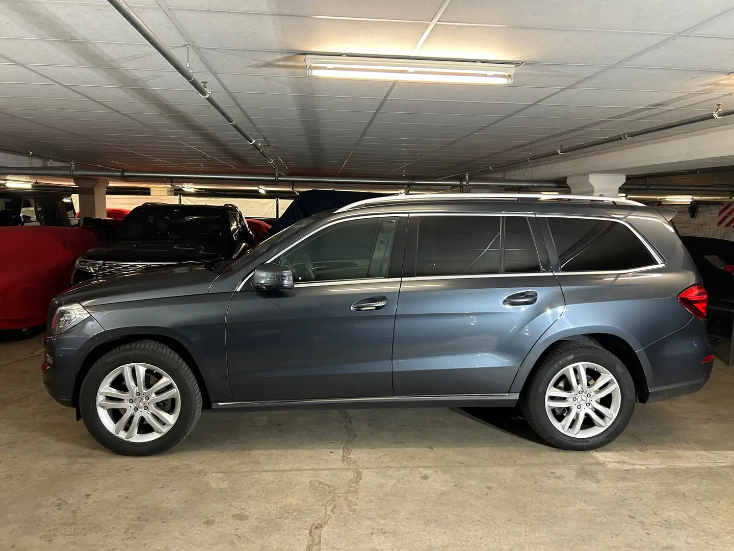 Mercedes-Benz GL 350 GL 350 BlueTec 4Matic GARANTIE 100% BIS 10/26 Grau - 2