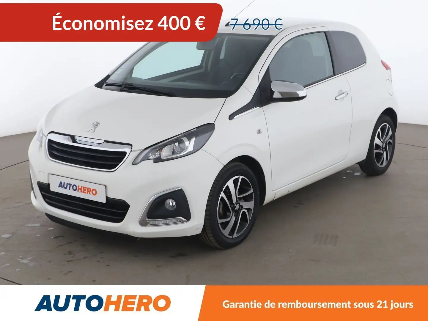 Peugeot 108 1.2 PureTech Feline Blanc - 1
