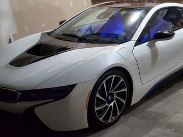 i8