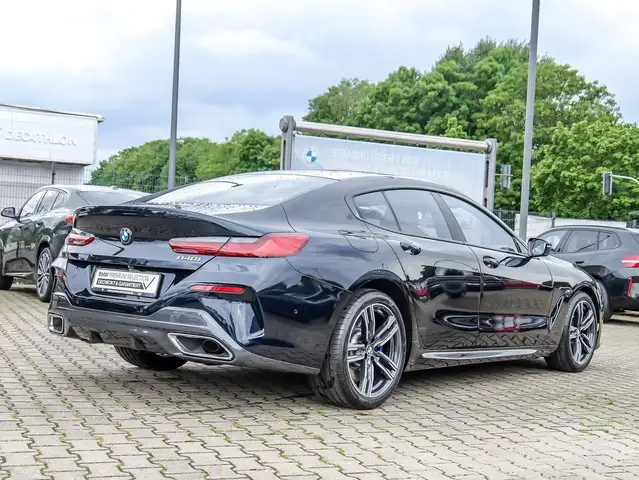 BMW 8 Series view 2