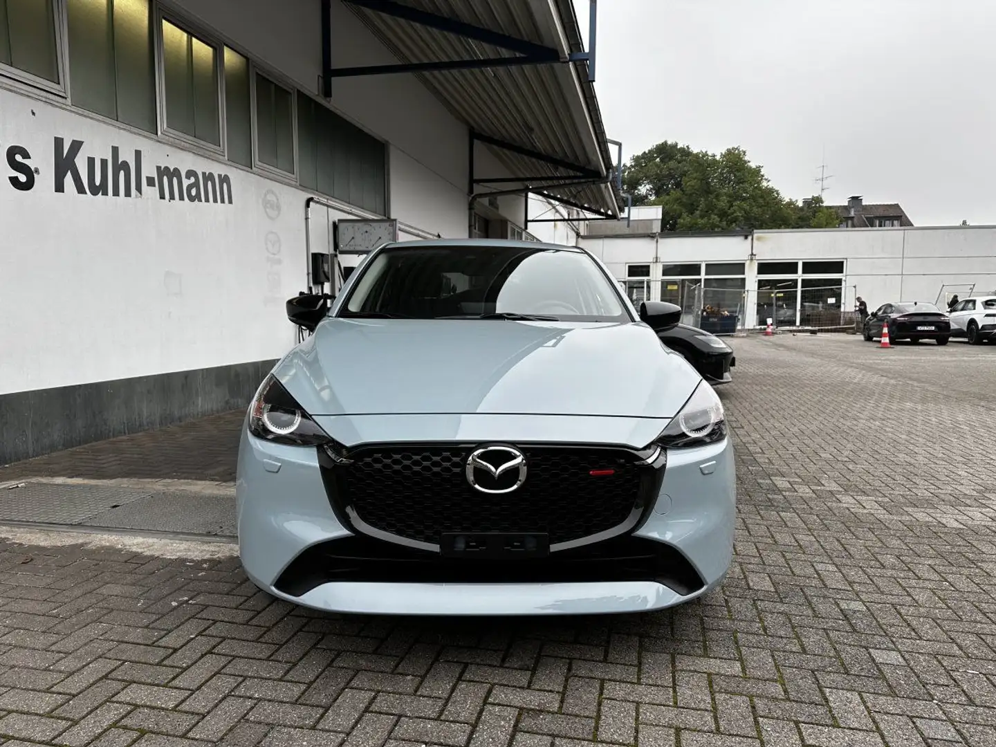 Mazda 2 1.5L e-SKYACTIV G 90ps HOMURA Modrá - 2