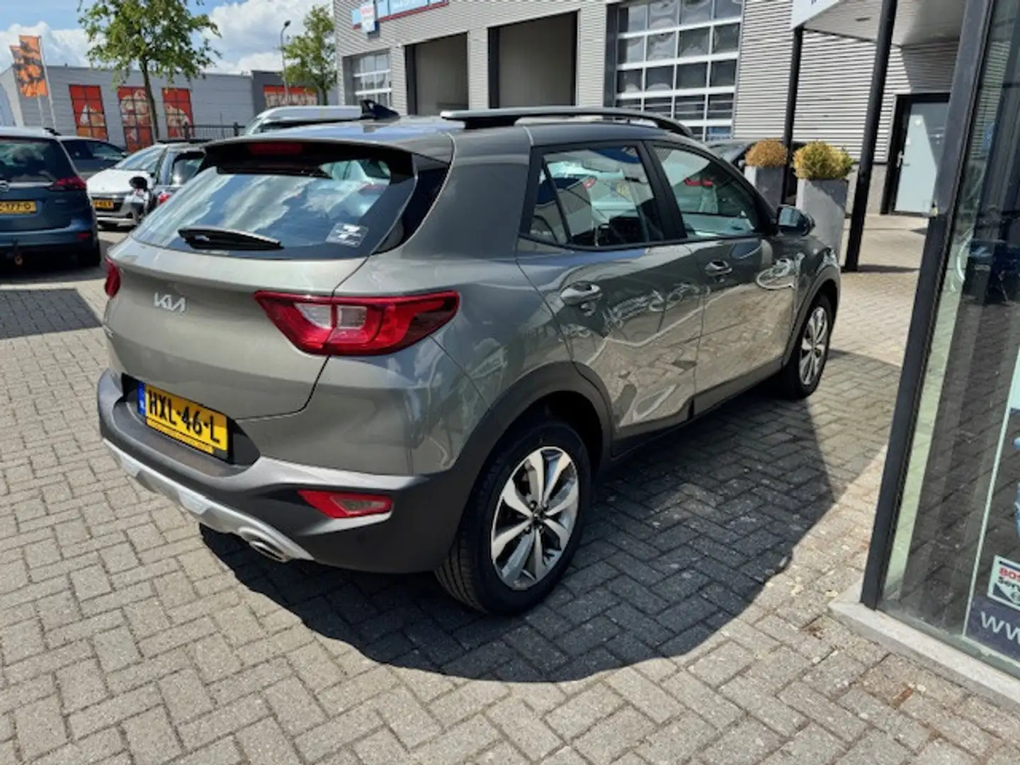 Kia Stonic 1.0 T-GDi 100pk DynamicPlusLine Groen - 2