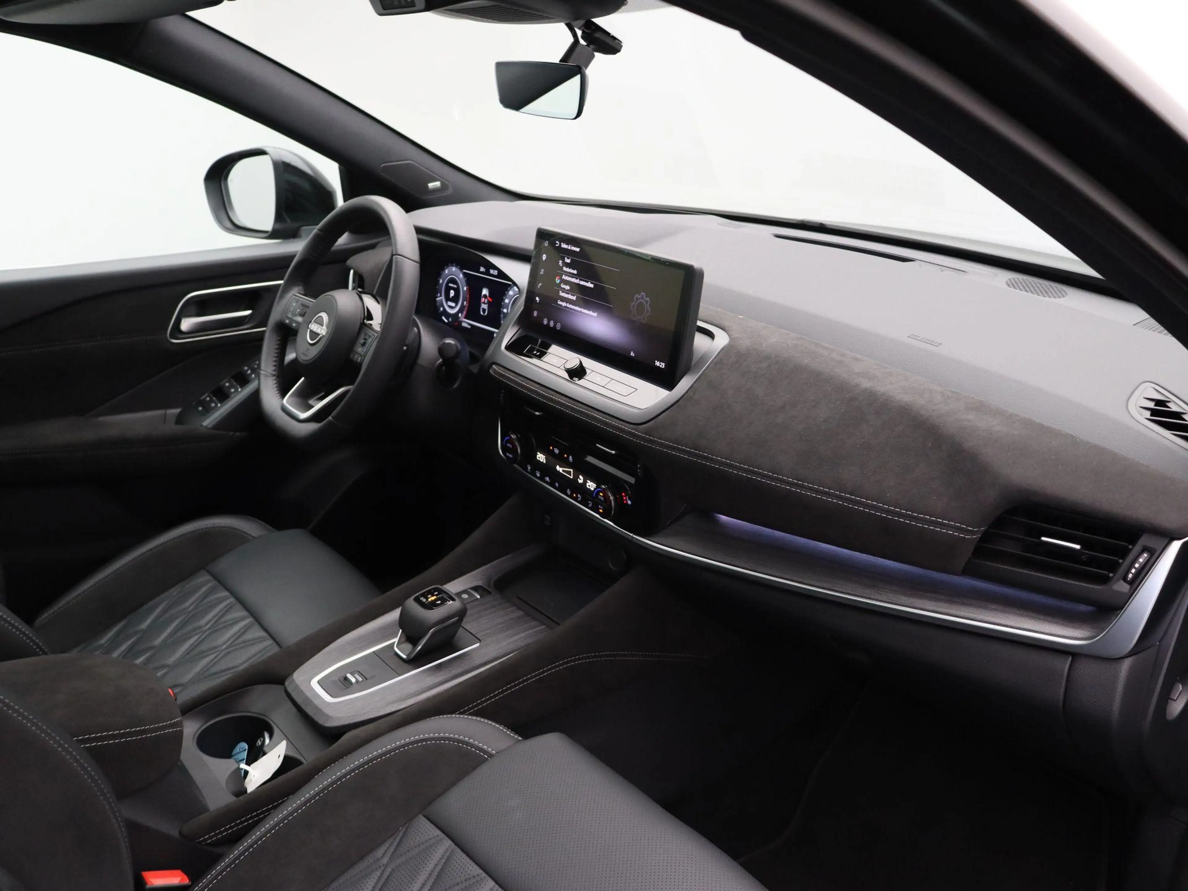 Nissan Qashqai 1.3 MHEV Xtronic Tekna Plus | Bose Audio | Stoel, — photo 15