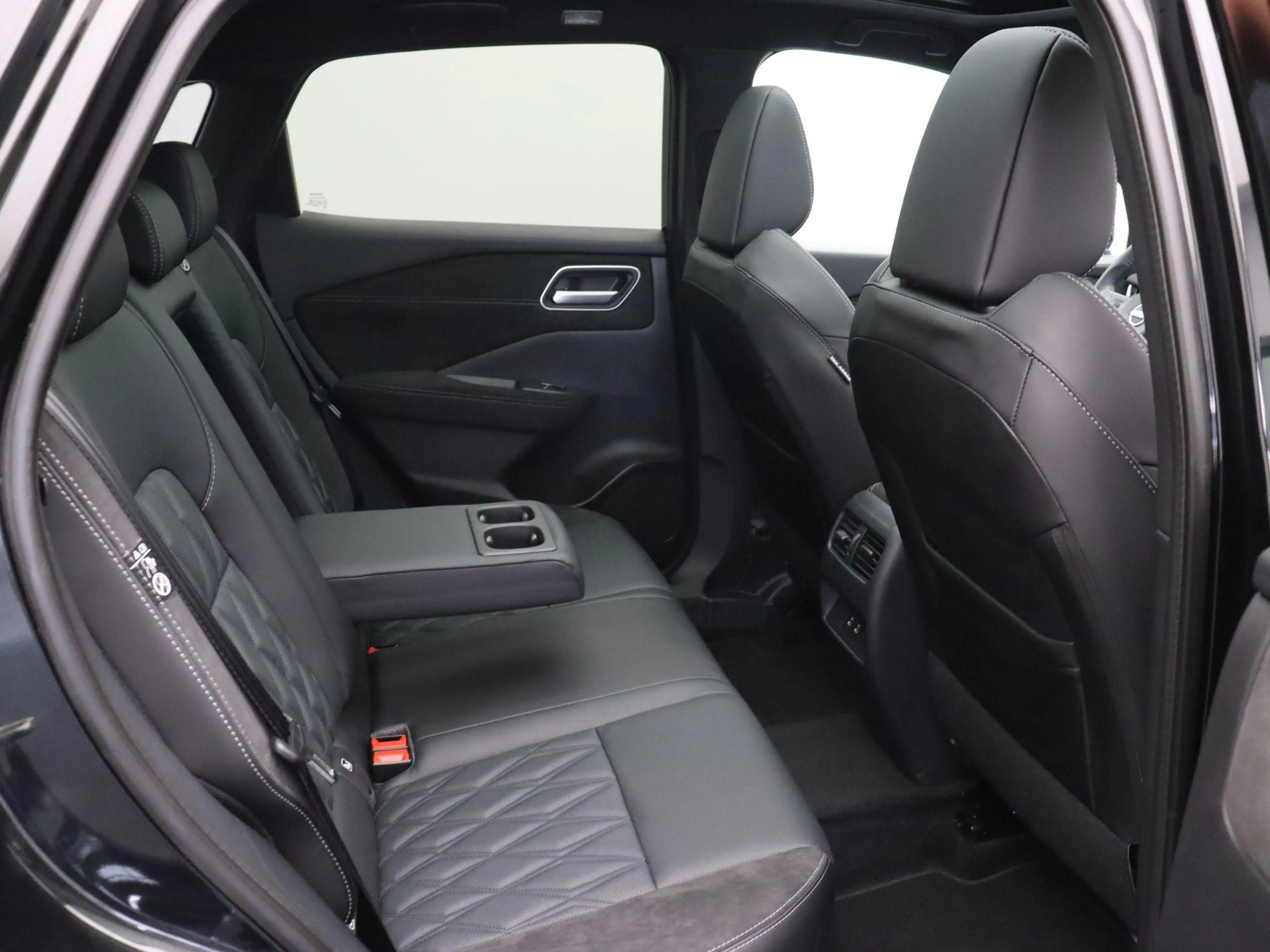 Nissan Qashqai 1.3 MHEV Xtronic Tekna Plus | Bose Audio | Stoel, — photo 8
