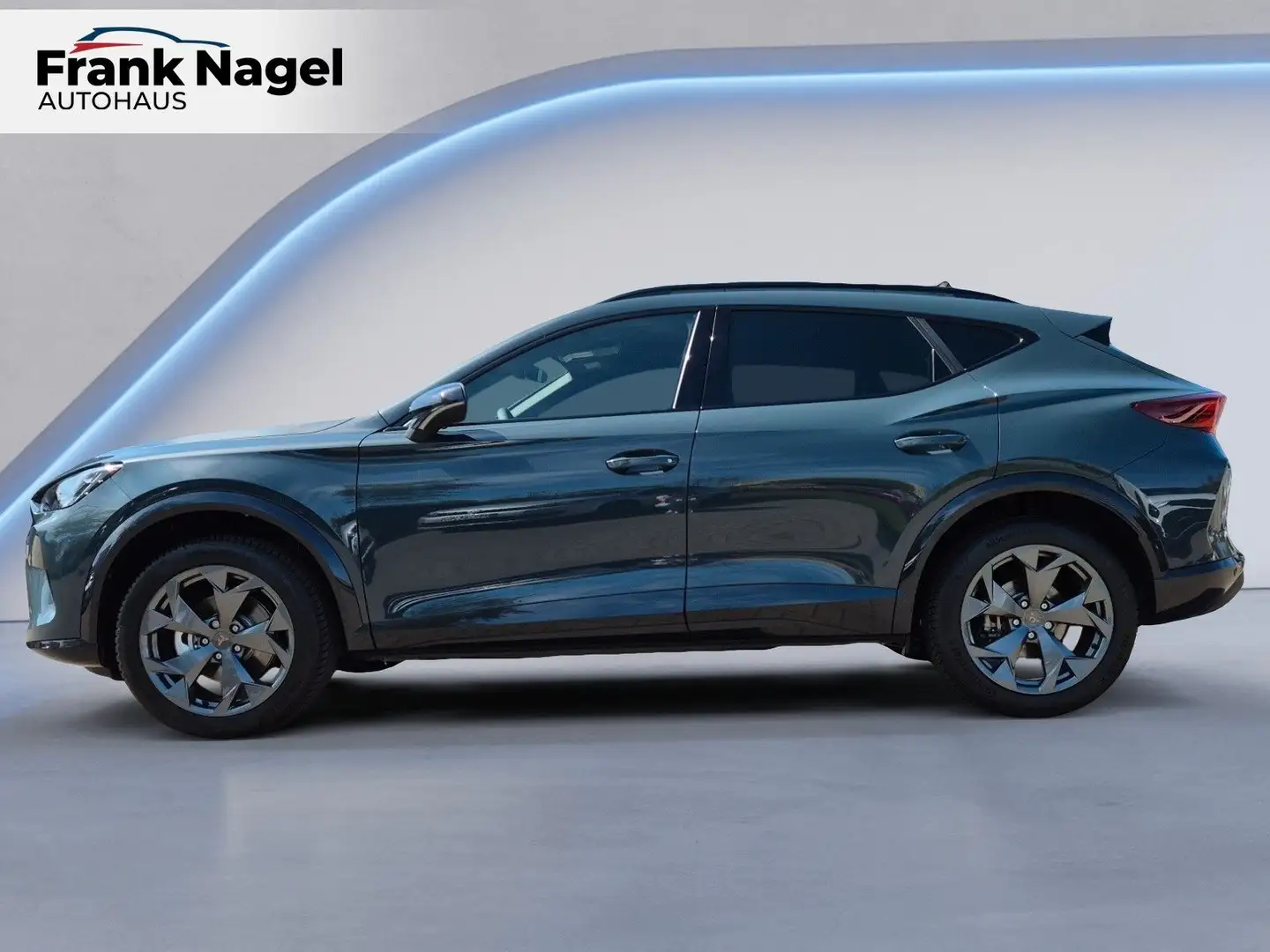 CUPRA Formentor 1.5 eTSI 7-Gang-DSG Blau - 2