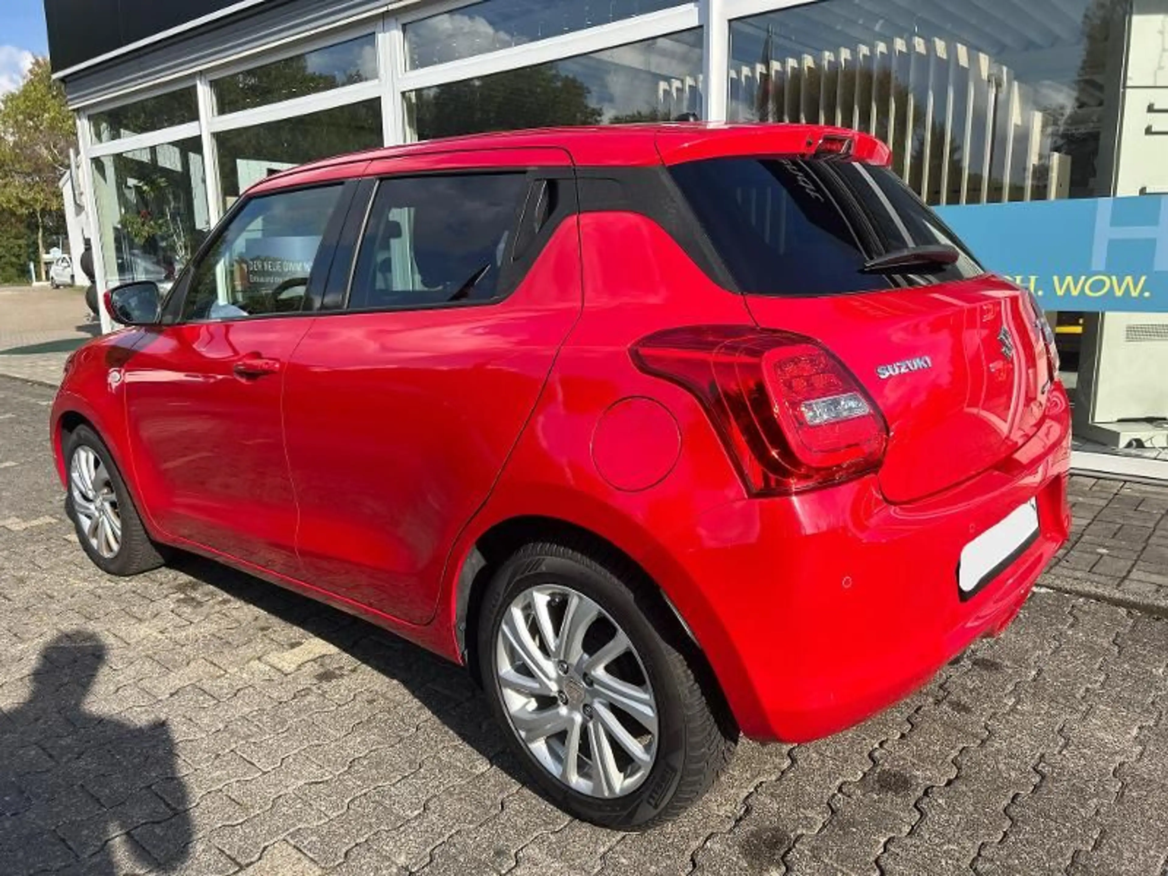 Suzuki Swift SWIFT HYBRID 1.2 Comfort 5MT *Kundenvermittlung* — photo 3