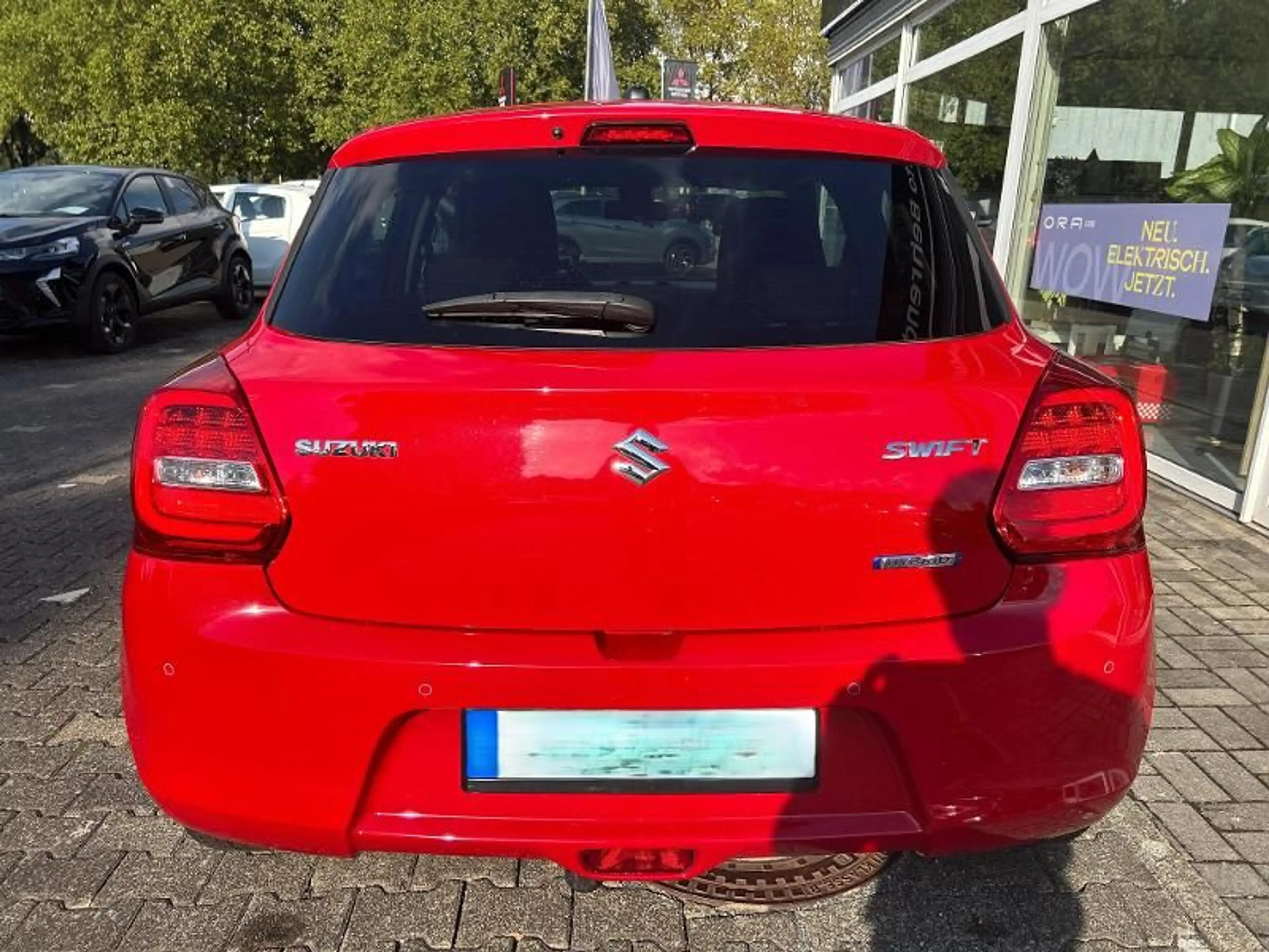 Suzuki Swift SWIFT HYBRID 1.2 Comfort 5MT *Kundenvermittlung* — photo 4