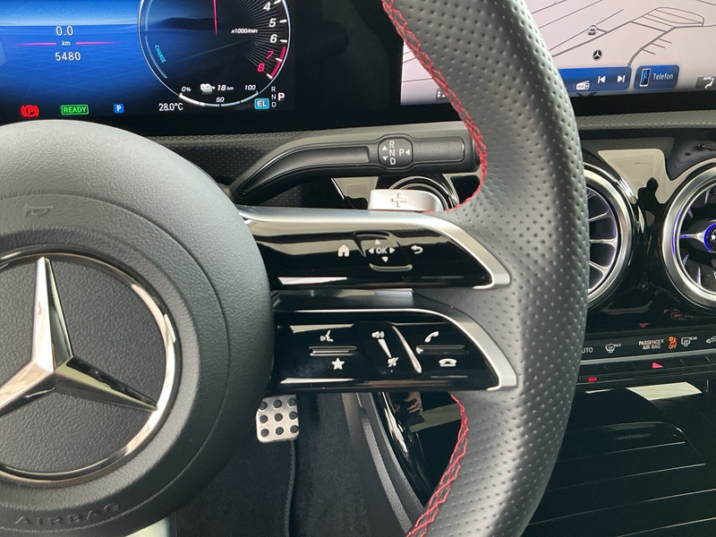 Mercedes-Benz CLA 250 CLA 250 e SB AMG Advanced+ Distro Pano Ambiente — photo 15