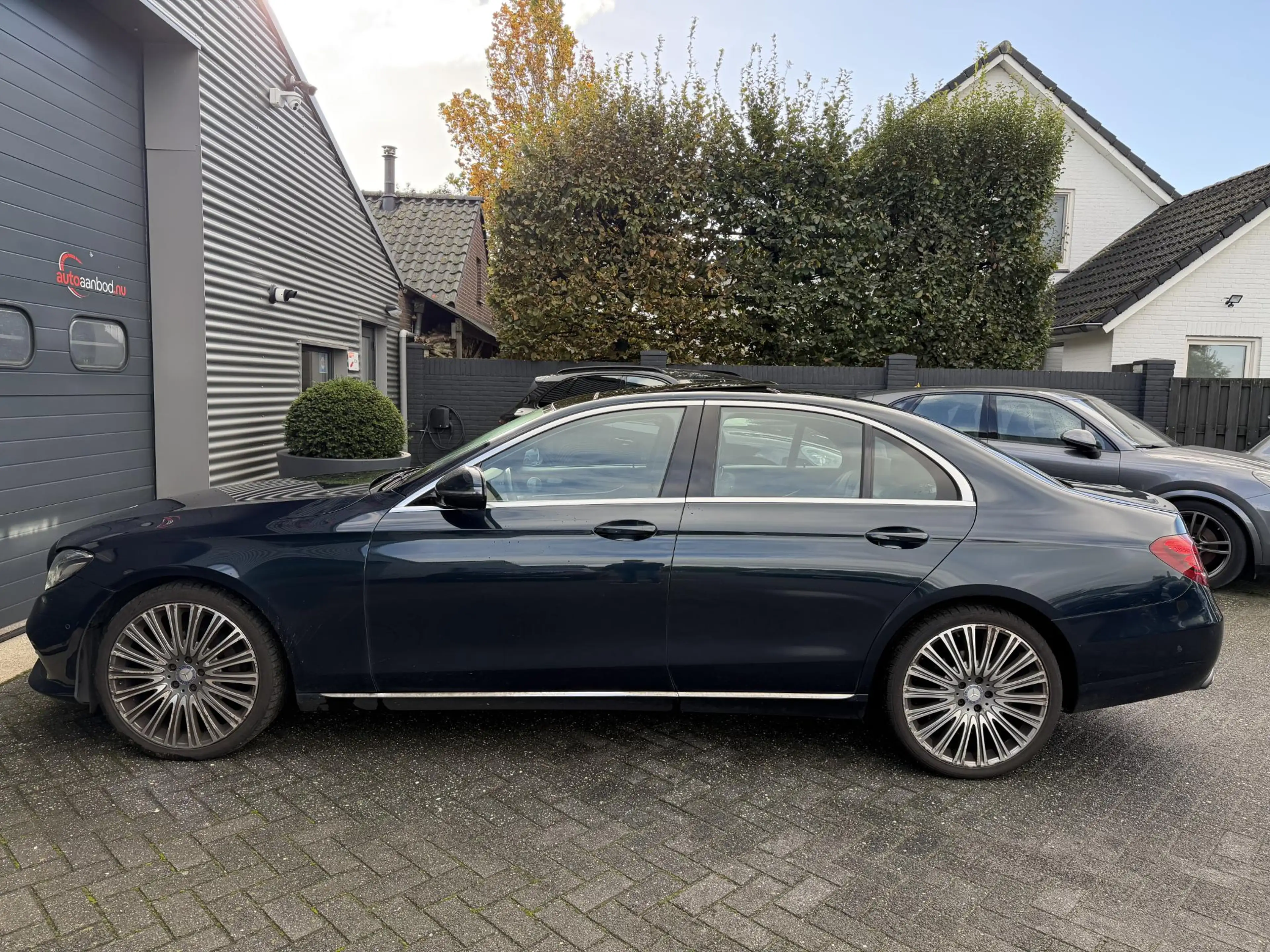 Mercedes-Benz E 220 d Lease Edition | Panoramadak | Burmester | Camera — photo 6