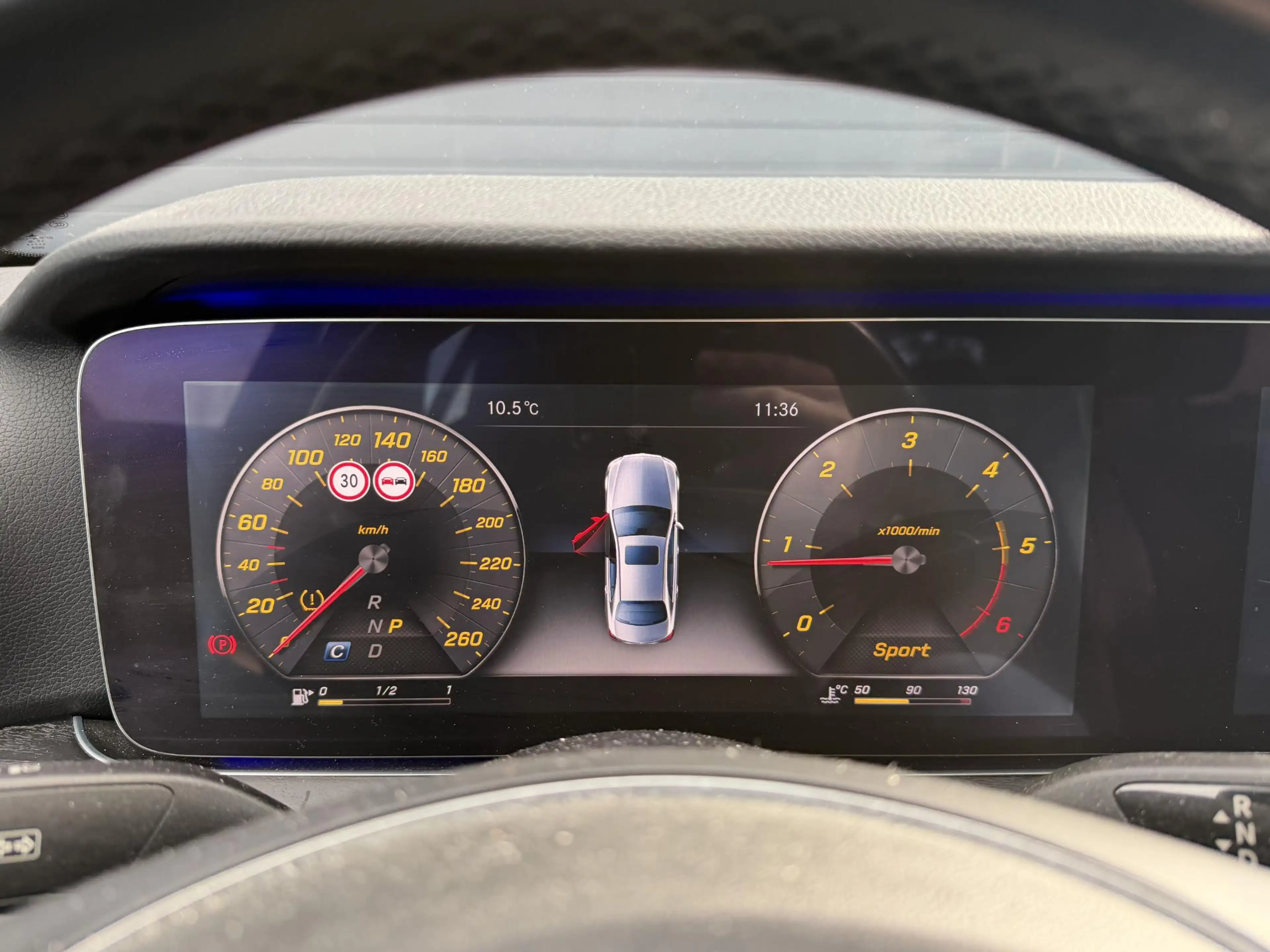 Mercedes-Benz E 220 d Lease Edition | Panoramadak | Burmester | Camera — photo 15