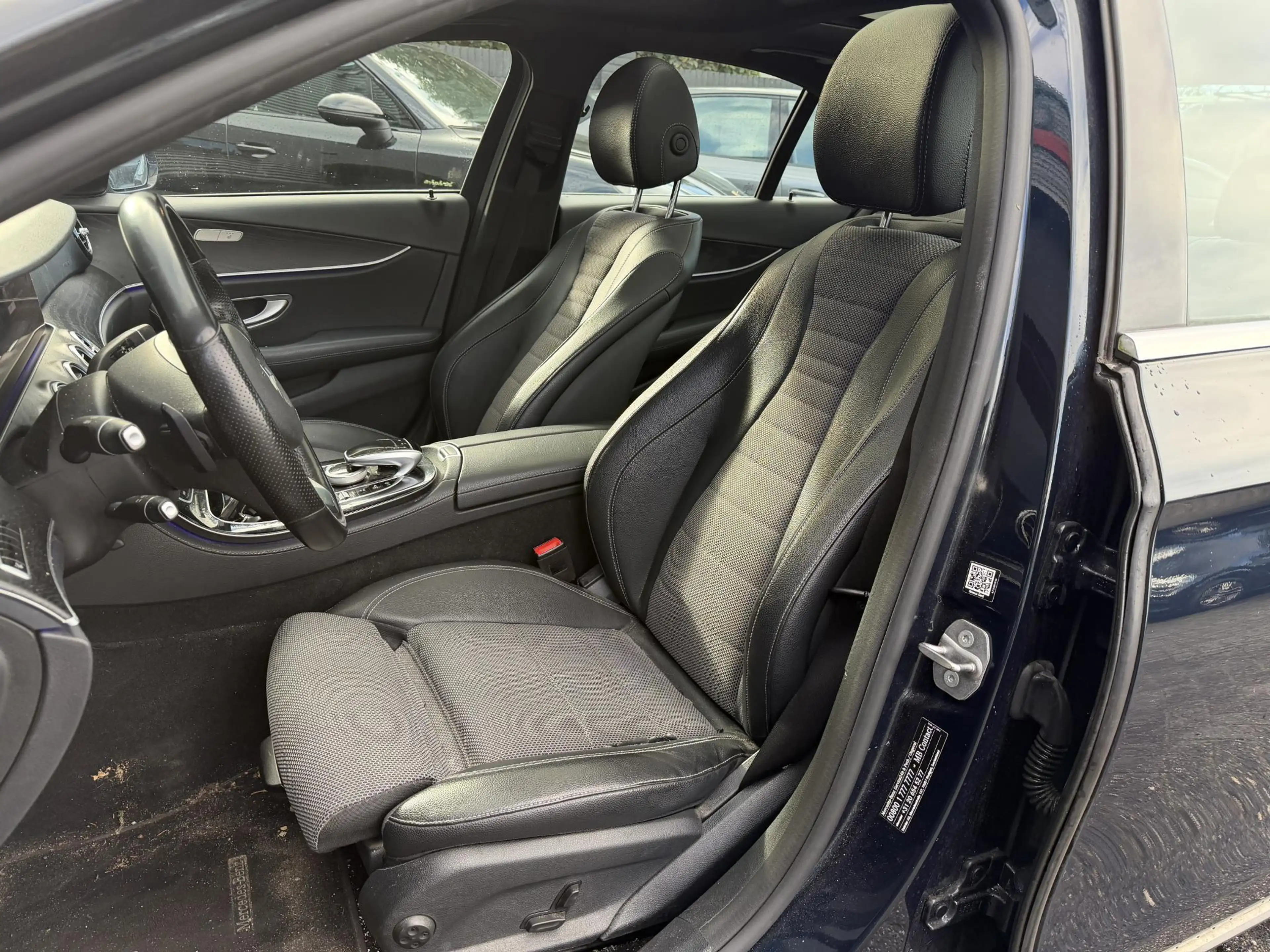 Mercedes-Benz E 220 d Lease Edition | Panoramadak | Burmester | Camera — photo 11