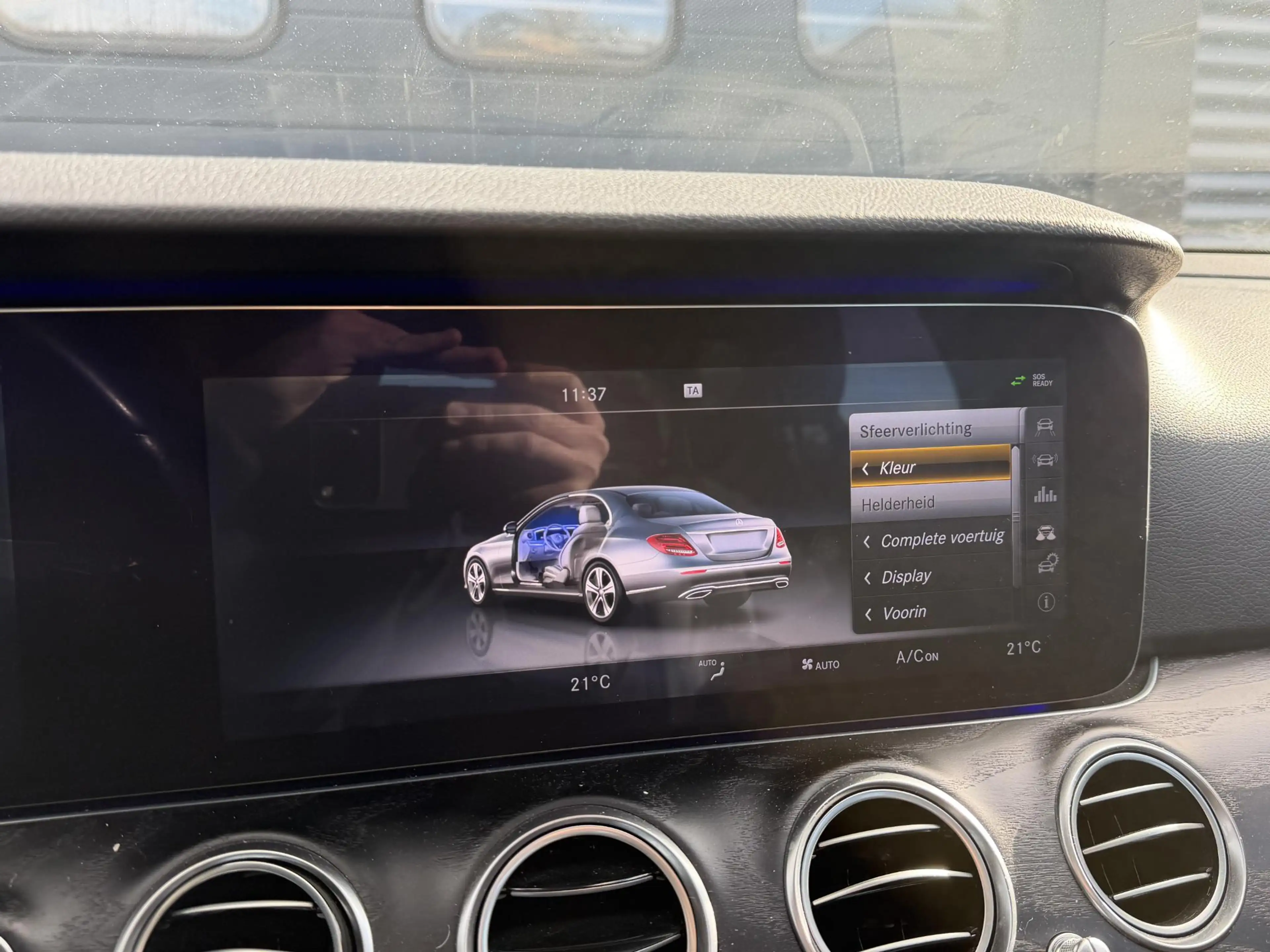 Mercedes-Benz E 220 d Lease Edition | Panoramadak | Burmester | Camera — photo 21