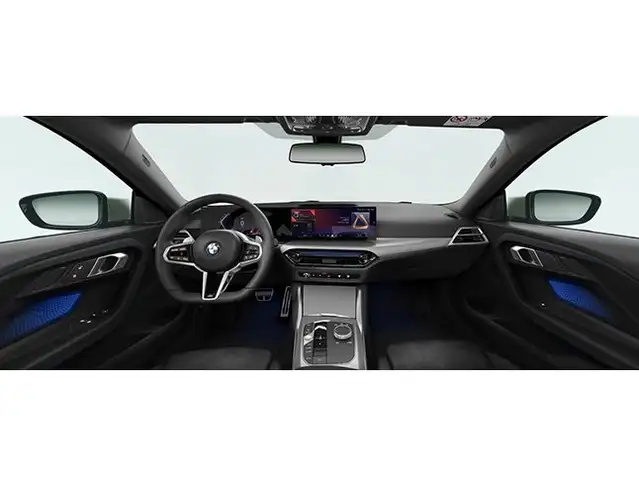 BMW 2 Series view 4