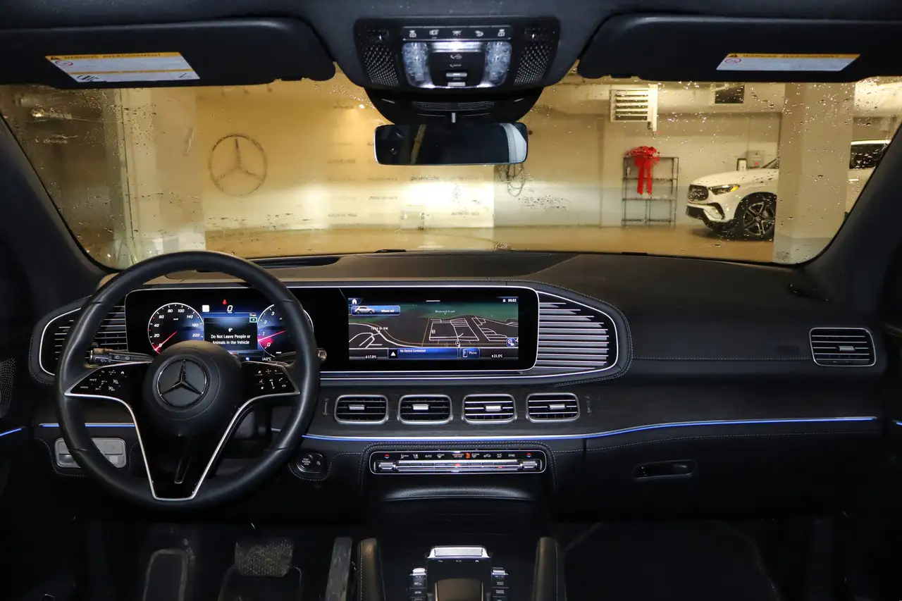 Mercedes-Benz GLE снимка Mercedes-Benz GLE