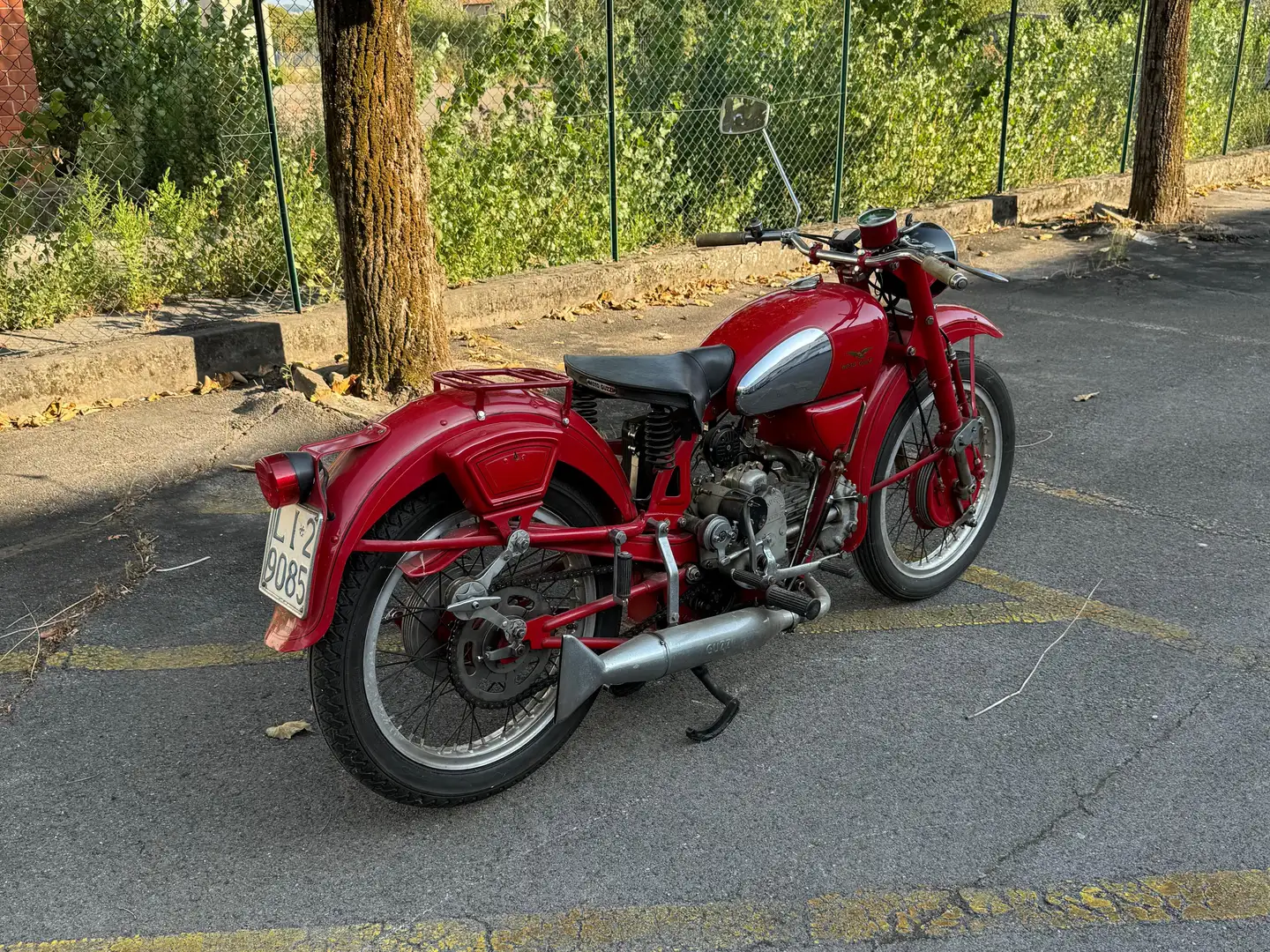 Moto Guzzi Airone Sport Rouge - 2