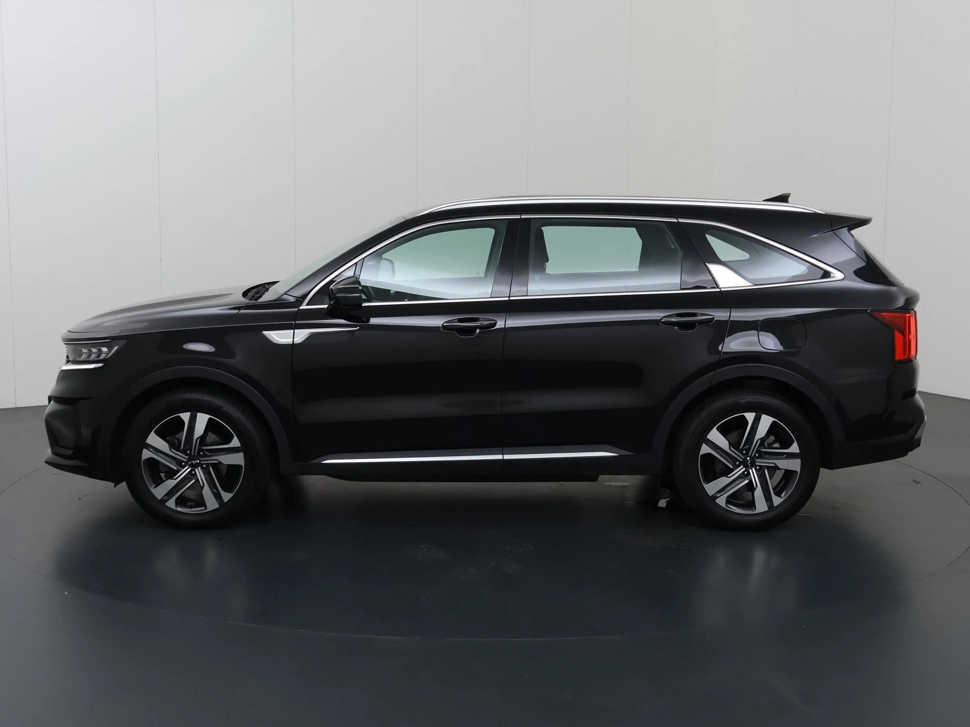 Kia Sorento 1.6 T-GDI Plug-in Hybrid 4WD DynamicLine 7p. | Tre — photo 5