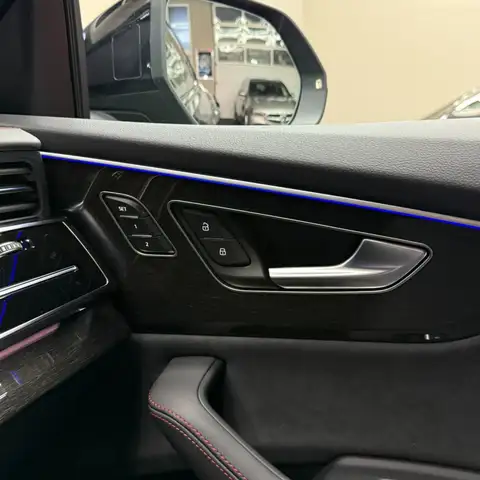 Audi Q8 55 3.0 TFSI e quattro VOLLAUSSTATTUNG Ansicht 12