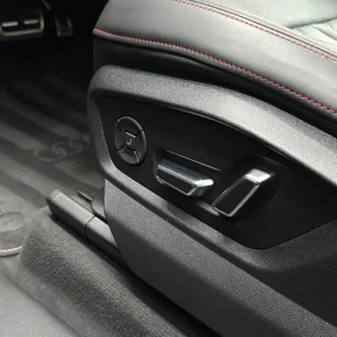 Audi Q8 55 3.0 TFSI e quattro VOLLAUSSTATTUNG Ansicht 31
