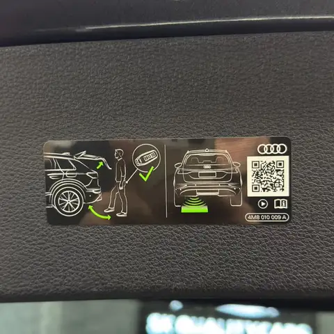 Audi Q8 55 3.0 TFSI e quattro VOLLAUSSTATTUNG Ansicht 40