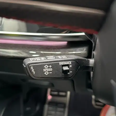 Audi Q8 55 3.0 TFSI e quattro VOLLAUSSTATTUNG Ansicht 19