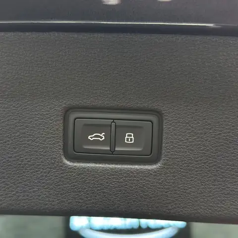 Audi Q8 55 3.0 TFSI e quattro VOLLAUSSTATTUNG Ansicht 41