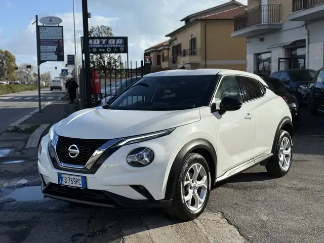 Nissan Juke 1.0 dig-t N-Connecta 117cv