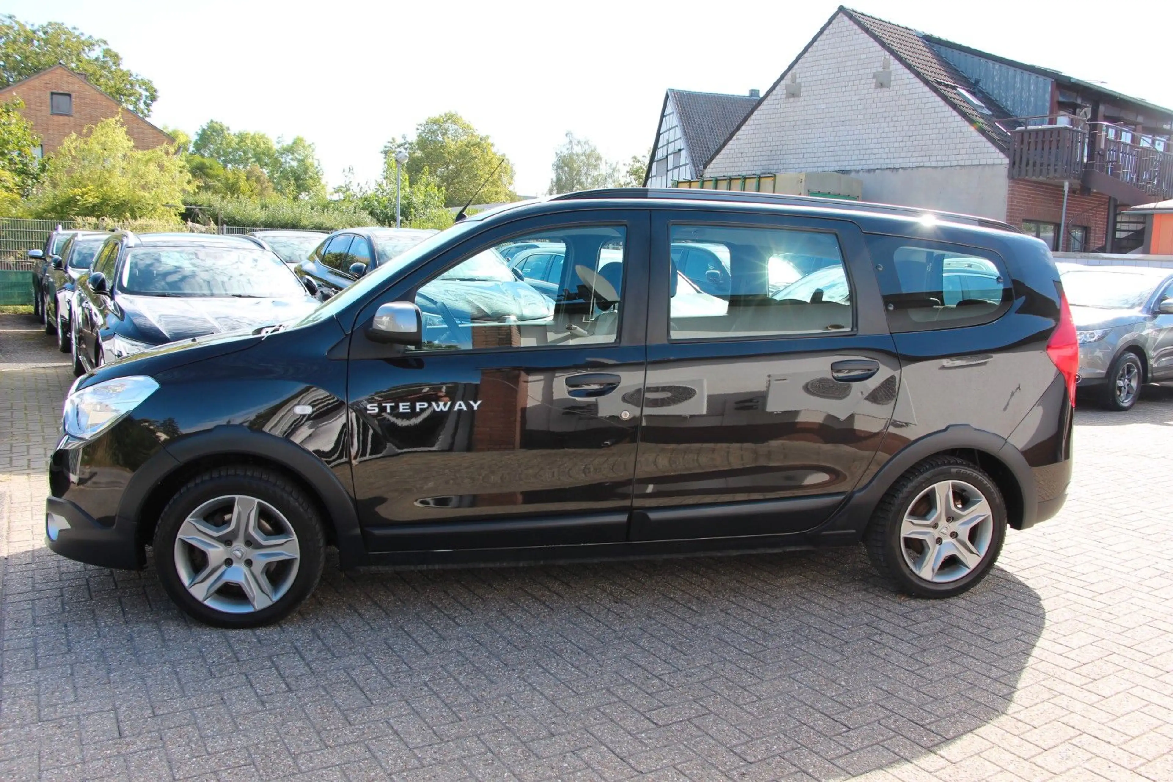 Dacia Lodgy Stepway Selection Blue dCi 7-Sitzer/61674 — photo 7