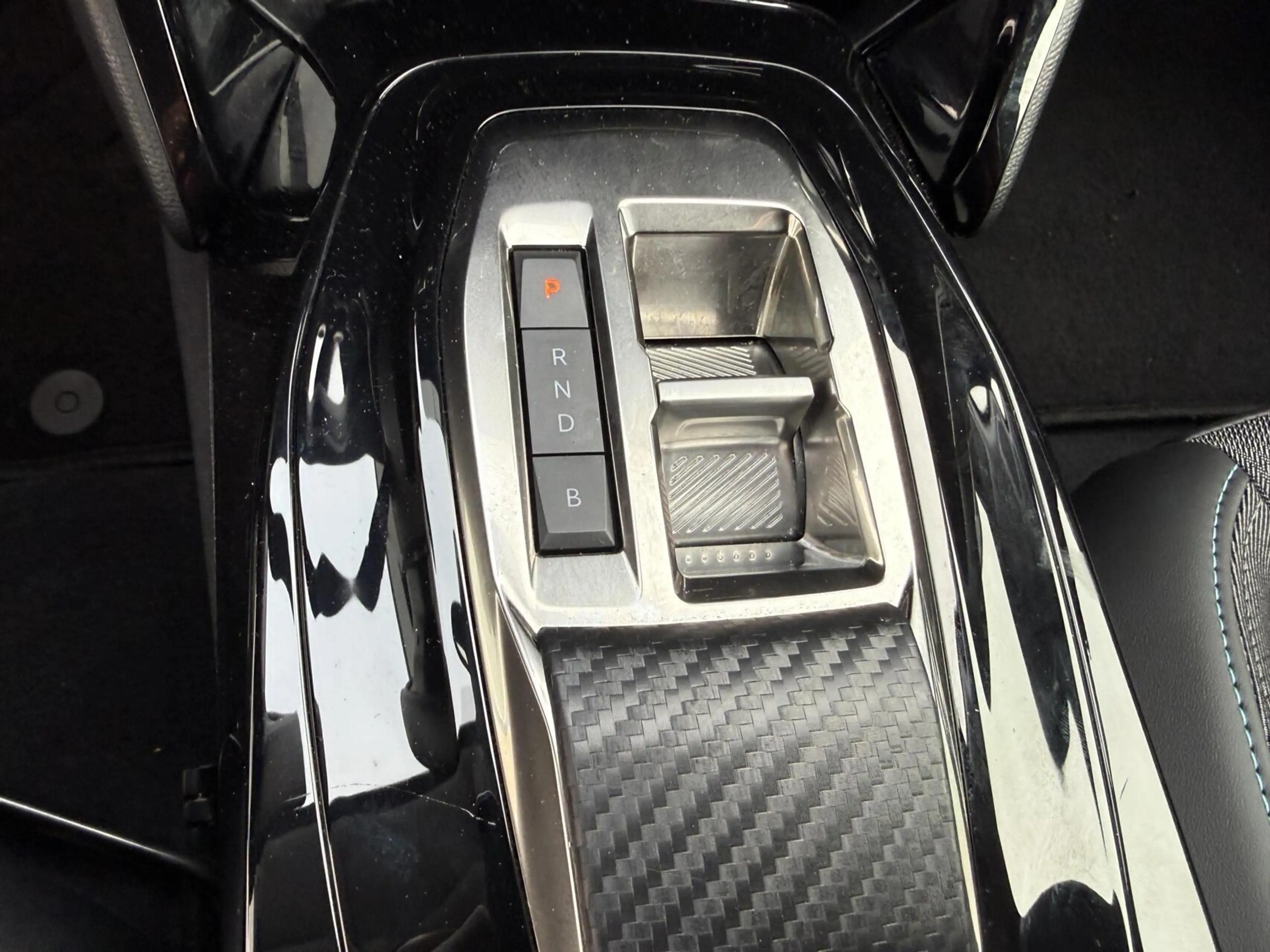 Peugeot e-208 EV Allure Pack 50 kWh SOH 96.7% *ALL-IN PRIJS* — photo 24
