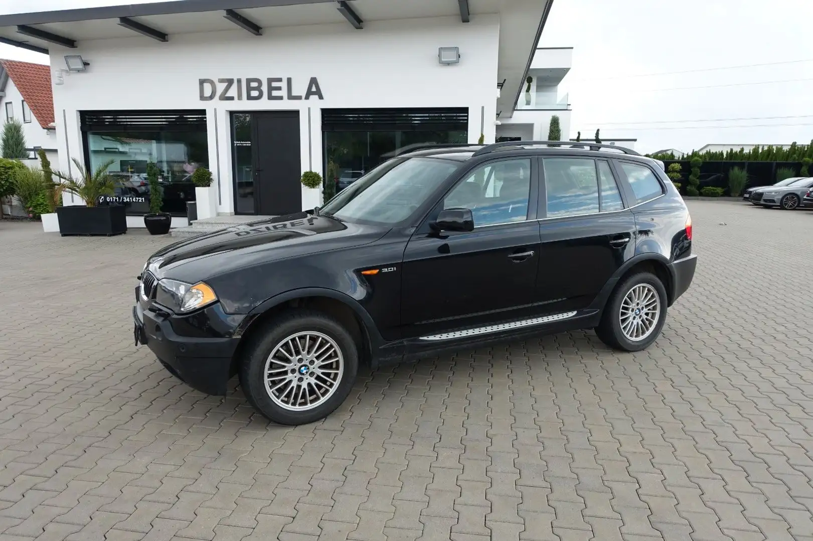 BMW X3 3.0i *Leder*Navi*Xenon*Pano* Schwarz - 1