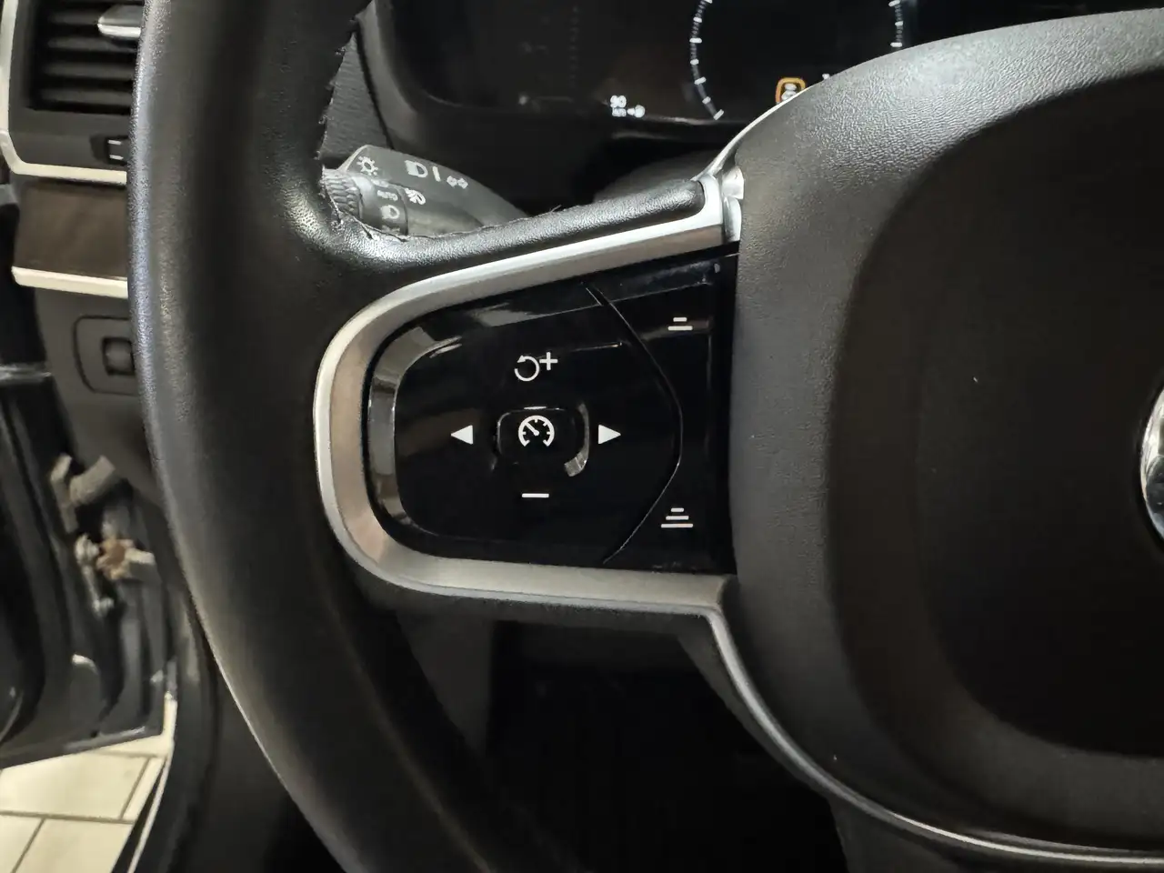 Volvo XC90 снимка Volvo XC90