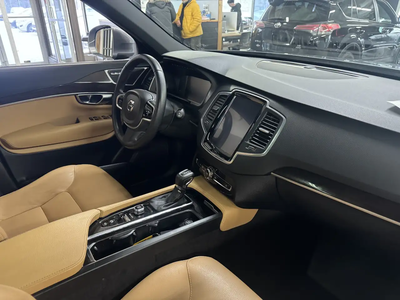 Volvo XC90 снимка Volvo XC90
