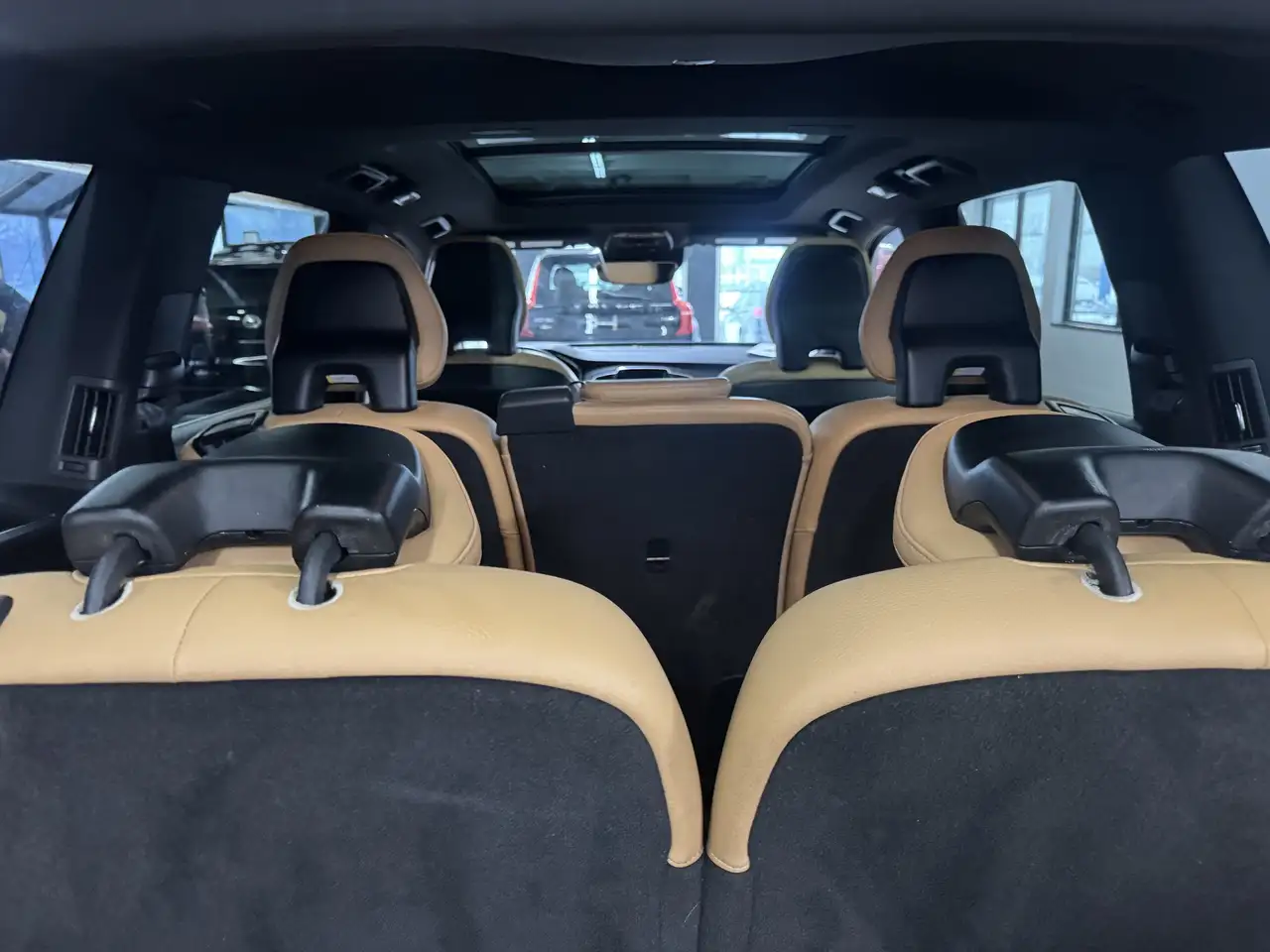 Volvo XC90 снимка Volvo XC90