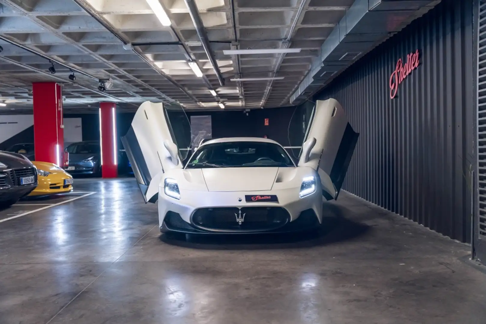 Maserati MC20 630 Blanc - 2