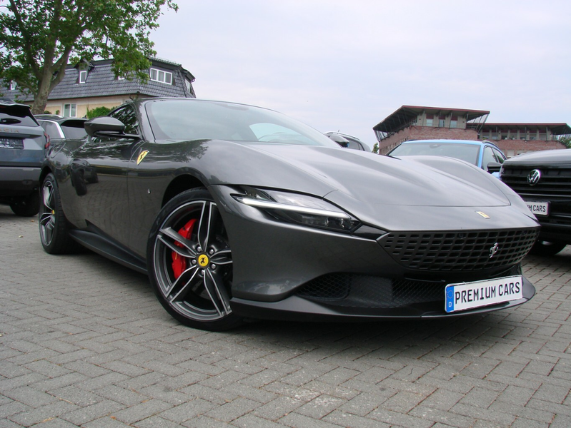Ferrari Roma V8 Grigio Silverstone Carbon MagneRide LED JBL