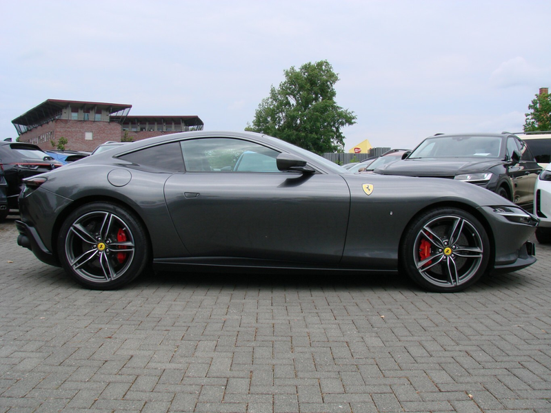 Ferrari Roma V8 Grigio Silverstone Carbon MagneRide LED JBL — photo 9
