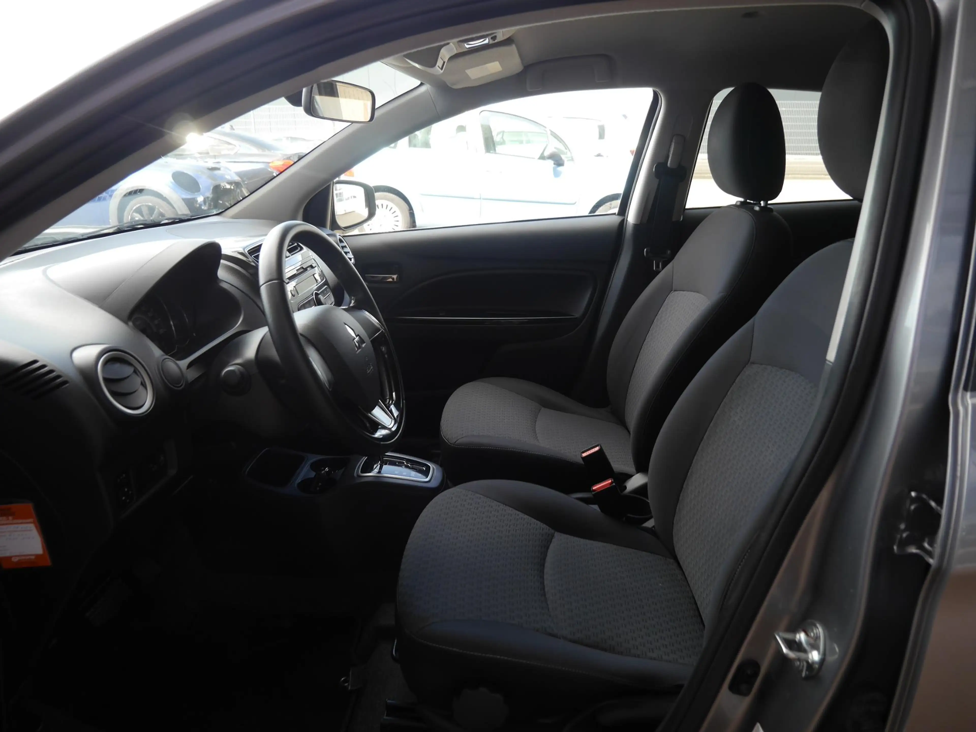 Mitsubishi Space Star 1.0 Bright | Automaat | Airco | Extra getint glas — photo 7