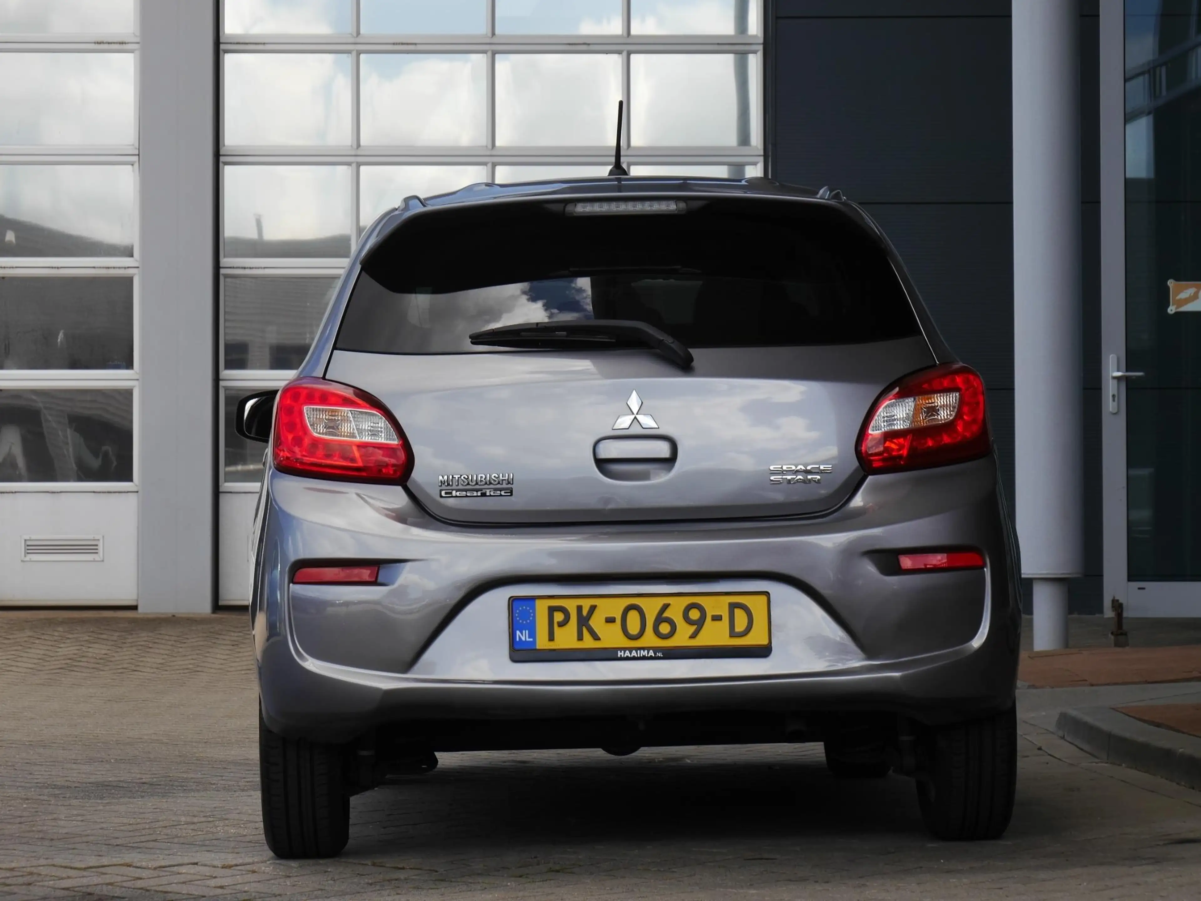 Mitsubishi Space Star 1.0 Bright | Automaat | Airco | Extra getint glas — photo 4