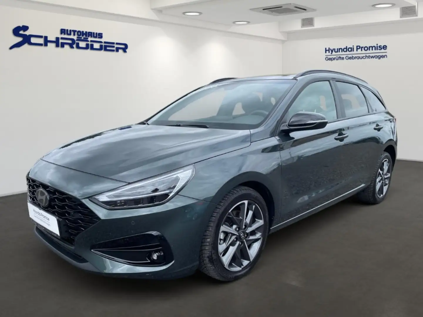 Hyundai i30 Kombi 1.0T Advantage Plus 7-DCT Navi Kamera Allwet Grün - 1