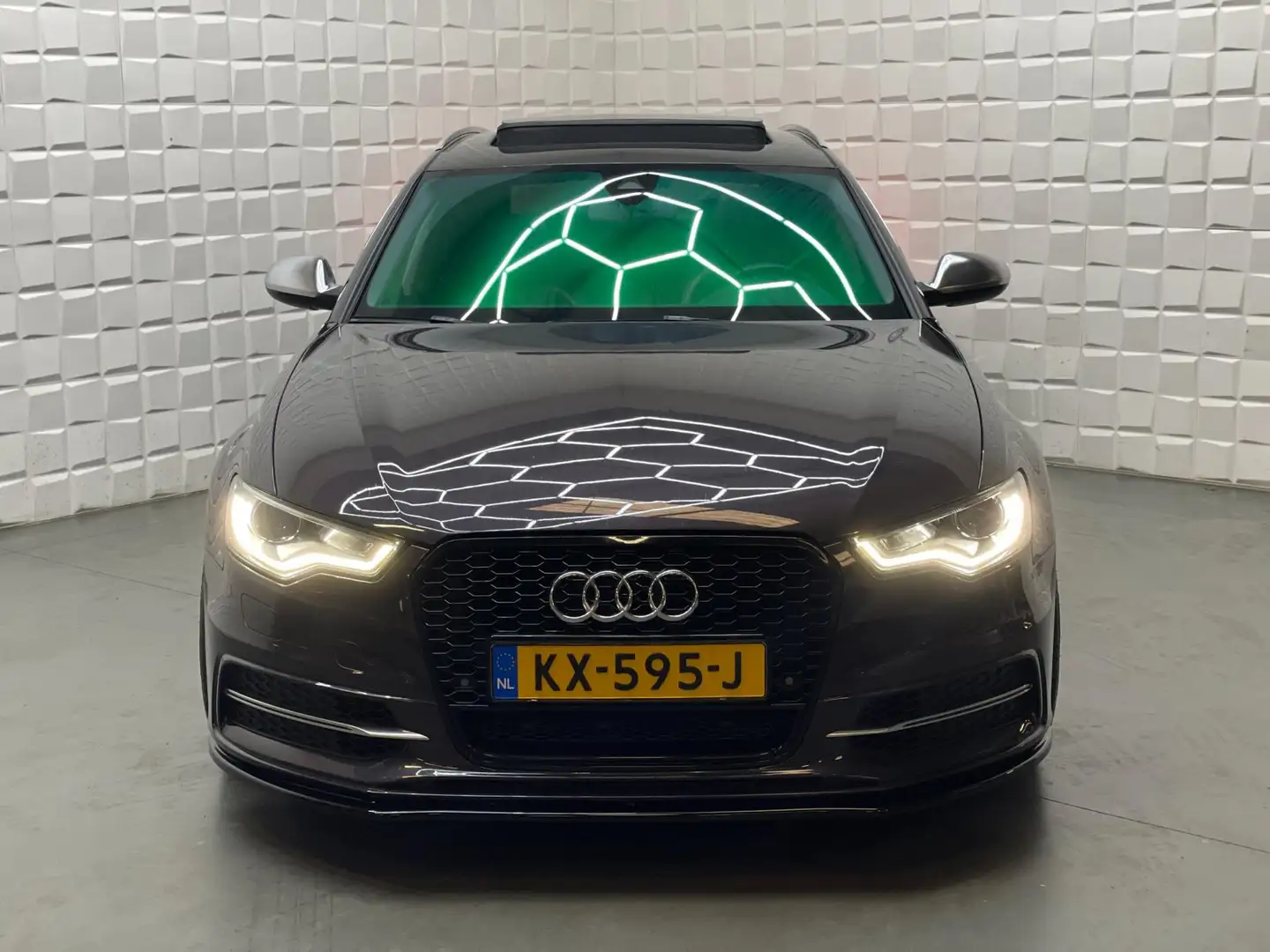 Audi S6 Avant 4.0 TFSI S6 quattro PANO LEER MEMORY 420PK Szürke - 2