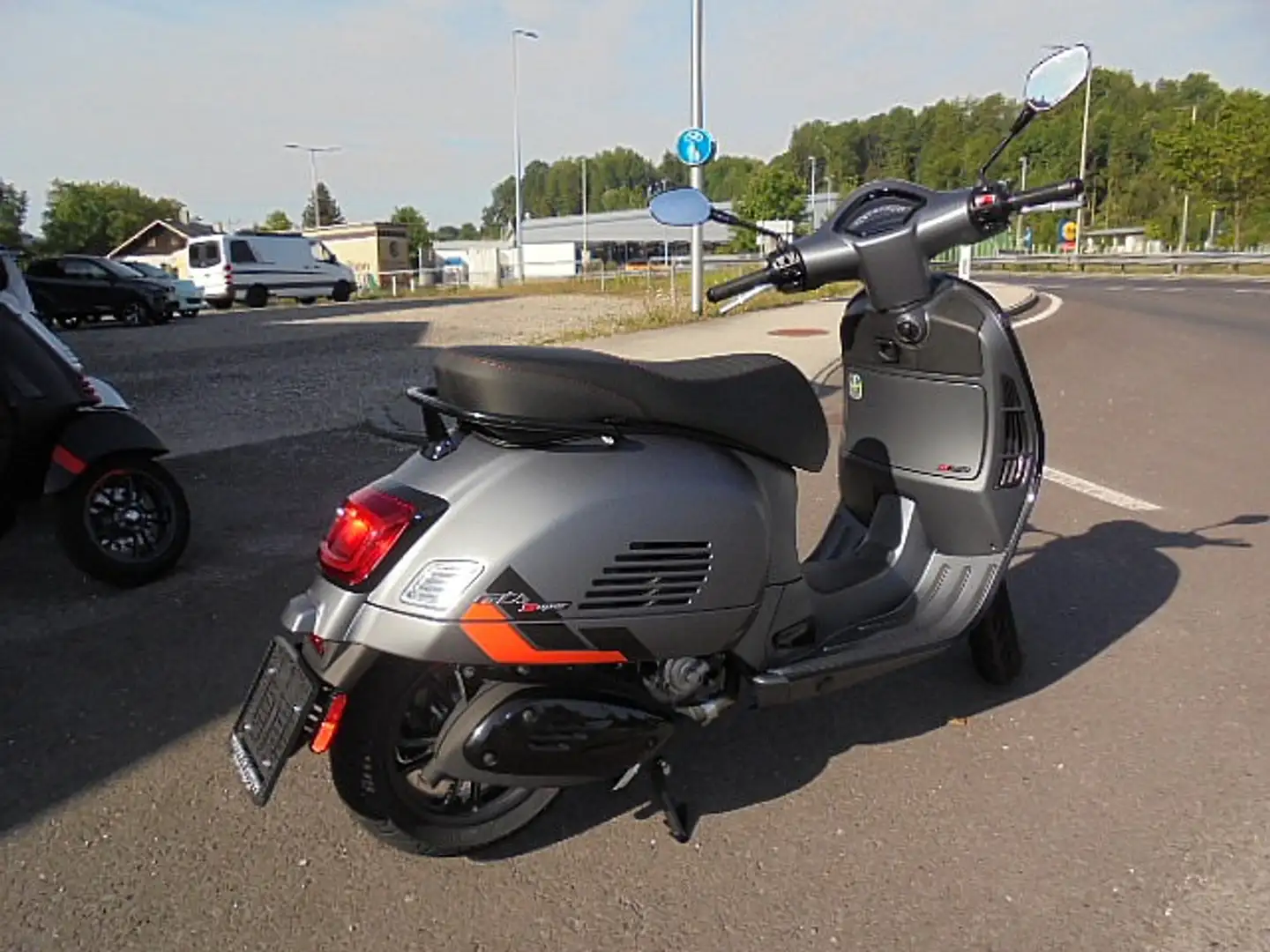 Vespa GTS 125 Super Sport Euro 5+ MIT 4 JAHREN GARANTIE Nero - 2