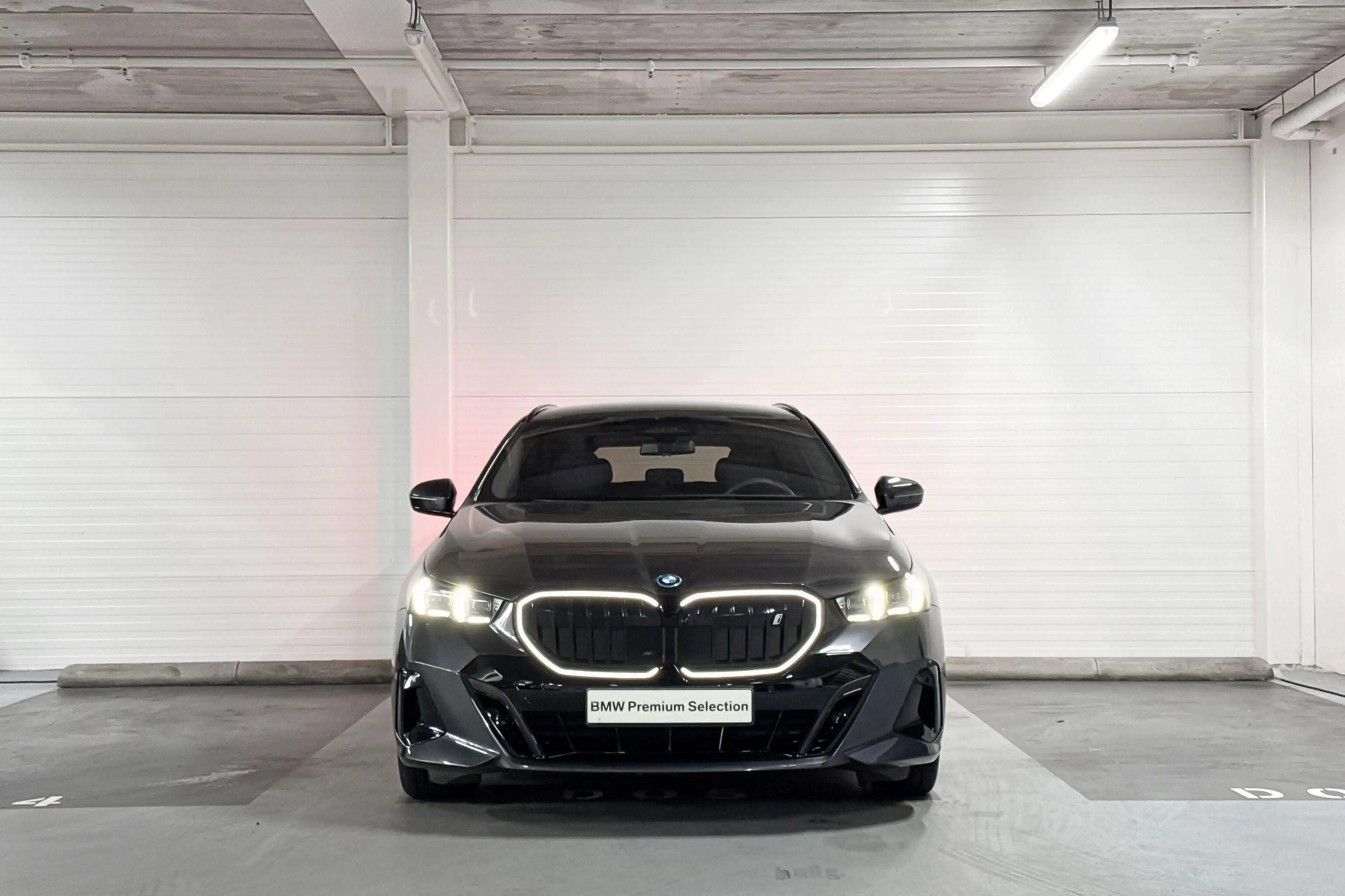 BMW i5 Touring eDrive40 | M-Sport Pro | Bowers & Wilkins — photo 6