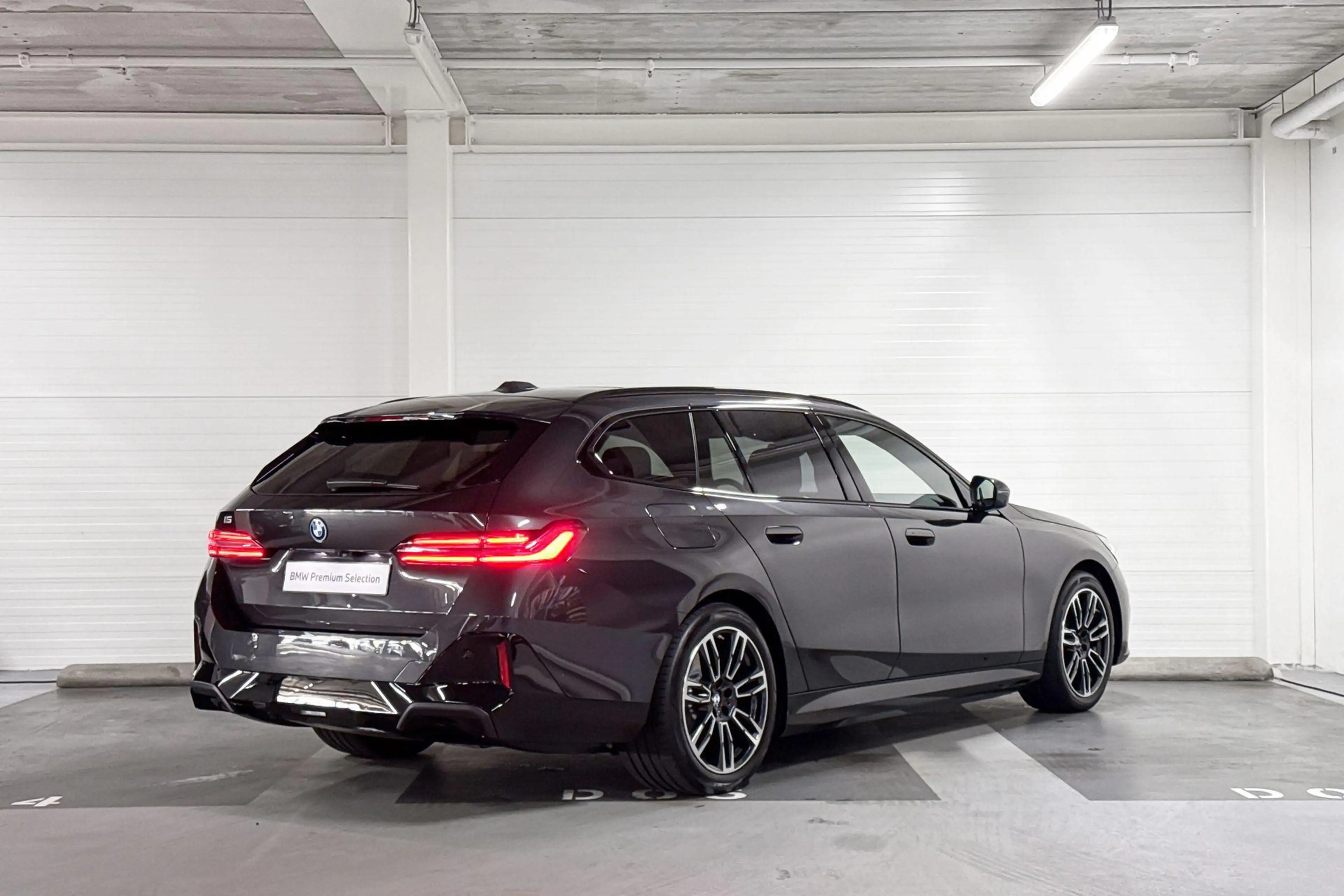 BMW i5 Touring eDrive40 | M-Sport Pro | Bowers & Wilkins — photo 7