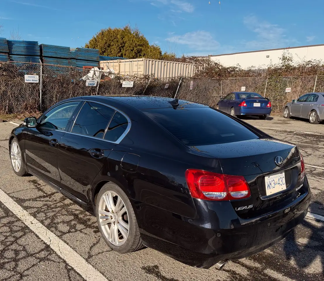 Lexus GS снимка Lexus GS