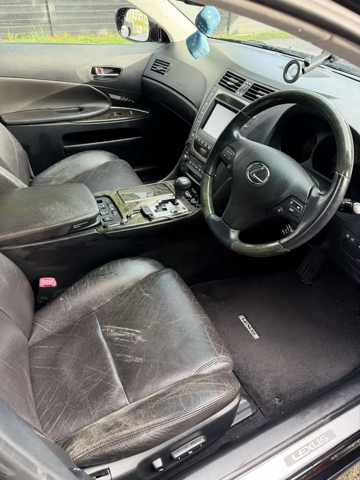 Lexus GS снимка Lexus GS